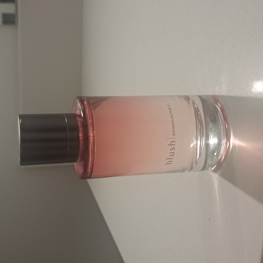 Banana Republic Perfume, Brand New!